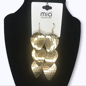 🆕 Mia hammered gold earrings